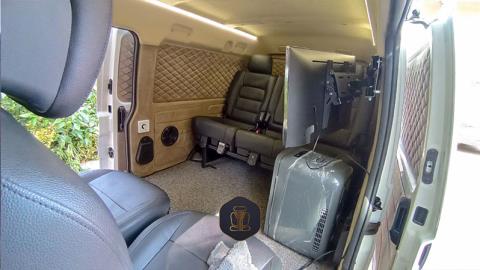 نصب صندلی خارجی ون اینرودز